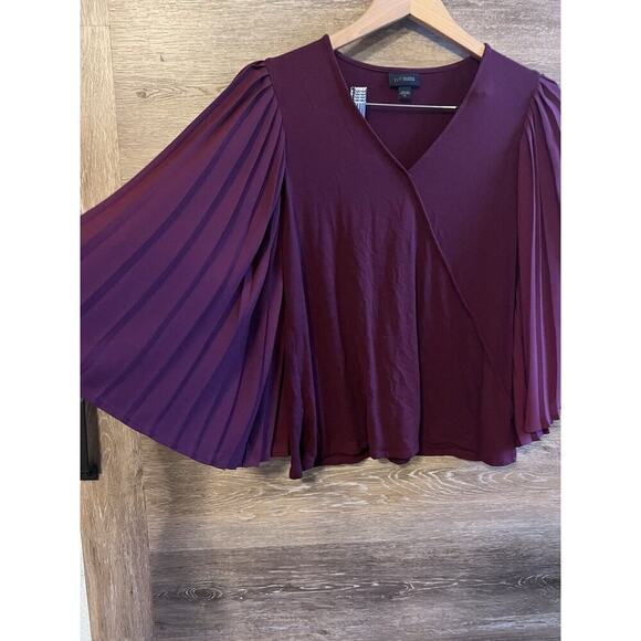 J. Jill Wearever Blouse Top XS Burgundy Fan Flare Pleated Sleeves Fall Holiday - Picture 5 of 10